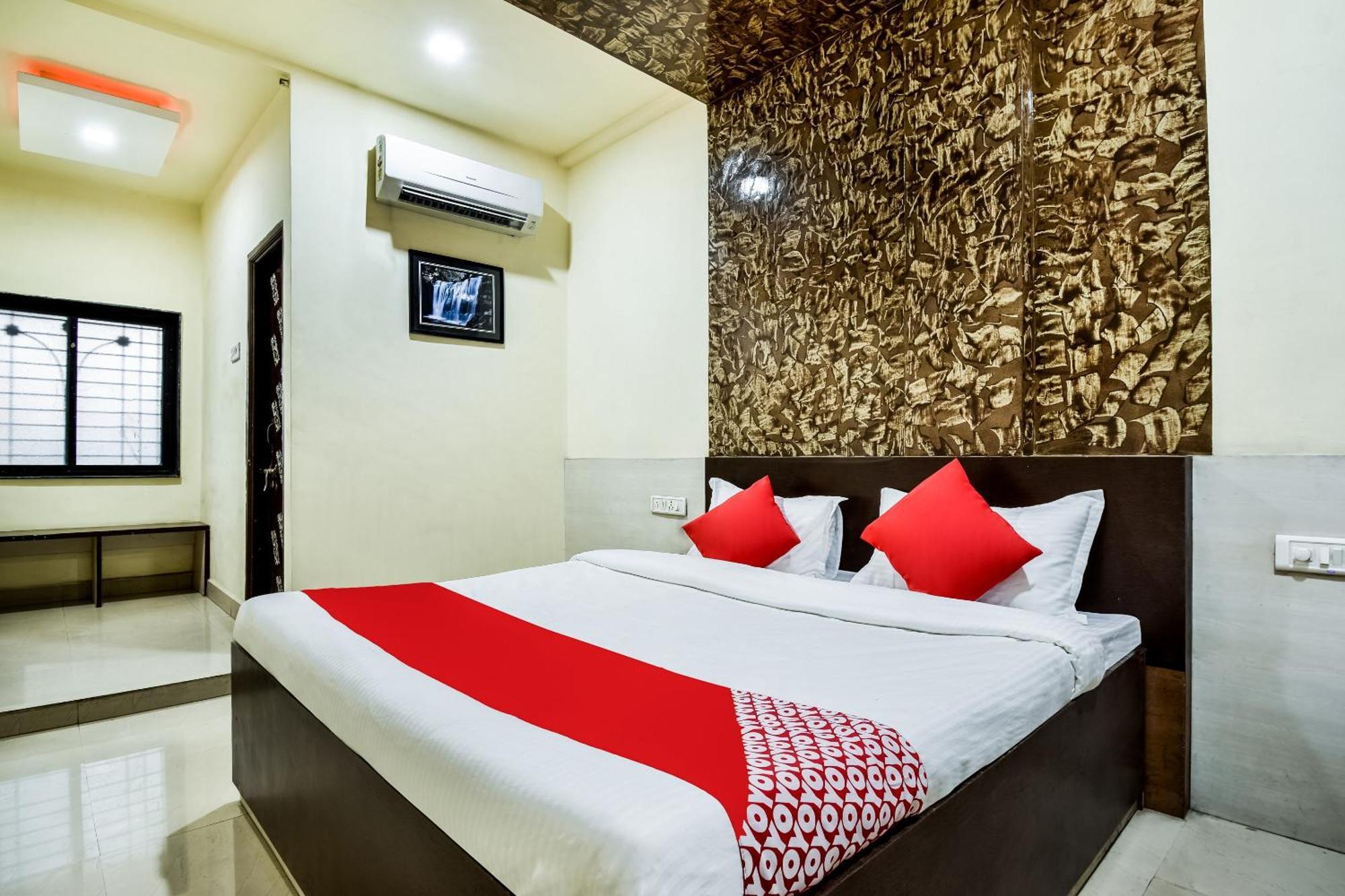 Hotel O Aryan Khāmgaon Zewnętrze zdjęcie